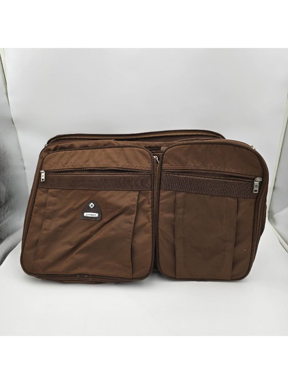 Samsonite Expandable Brown Soft-Sided Travel Garment Bag Durable